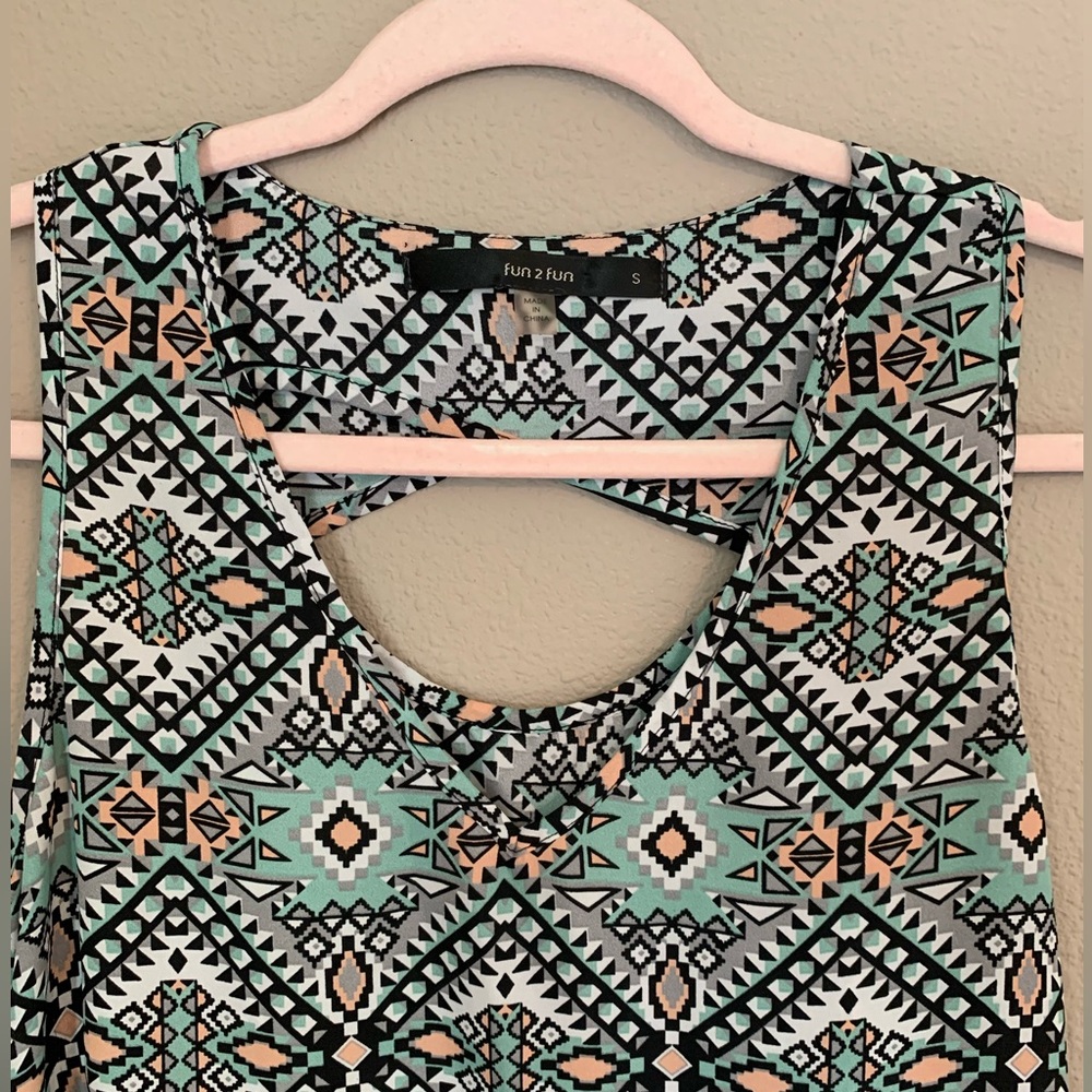 Fun 2 Fun for Stitchfix blouse. Sleeveless. Size S. - Picture 5 of 9